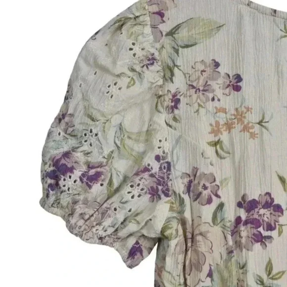 American  Eagle Floral Romper Wrap Front Cream Playsuit Cottage Core Size XS - Picture 10 of 16